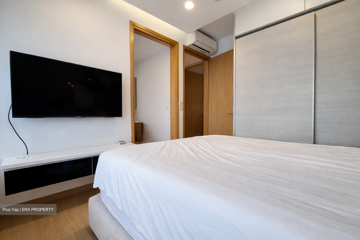 6 Derbyshire (D11), Condominium #538103181